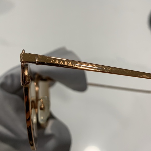 Red/gold Cat eye Prada Sunglasses - Picture 3 of 5
